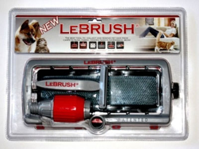 LeBRUSH pet hair pick up successful at FRESSNAPF