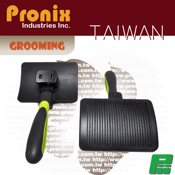 Ergonomic self-cleaning slicker brush